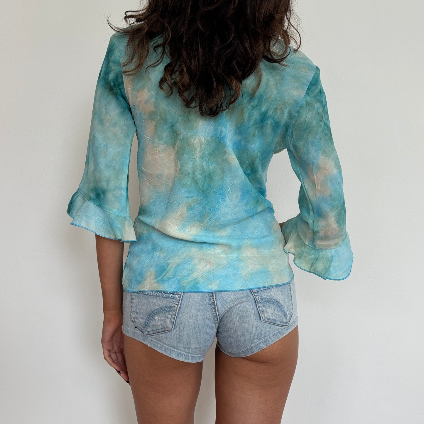 Blue tie dye ruffle top - M