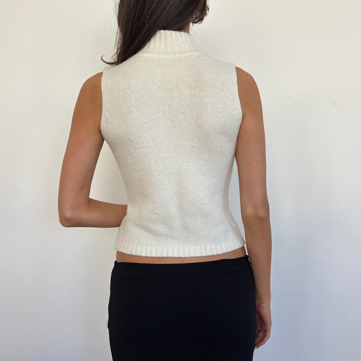 Cream knit high neck top - M