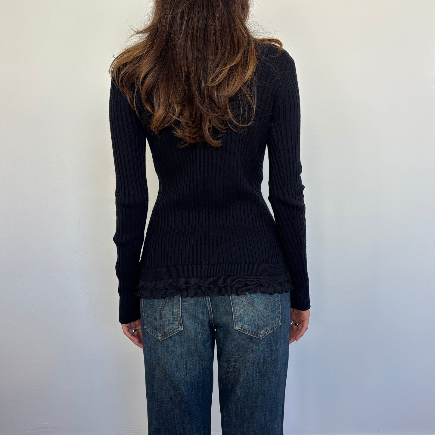 Black ruffle cardigan - S/M