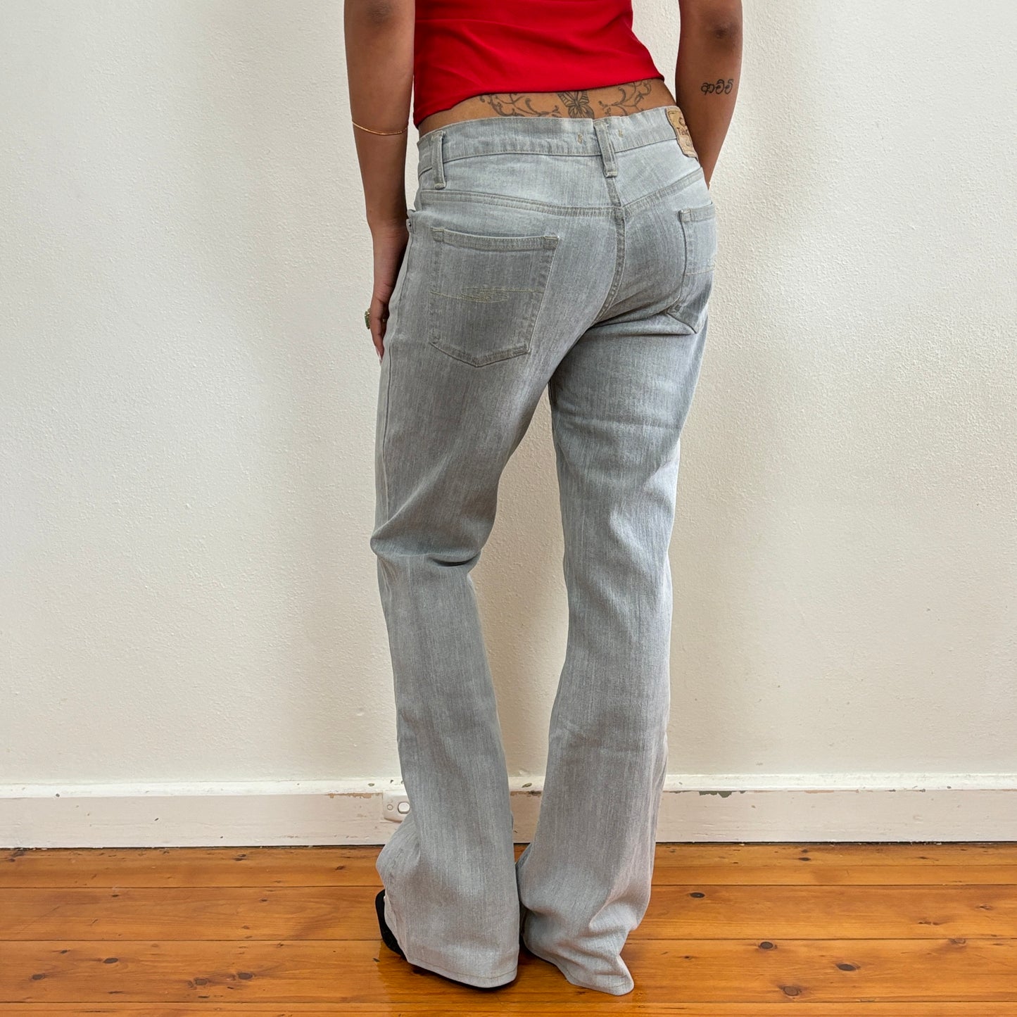 Grey low waist flared jeans - XS/S