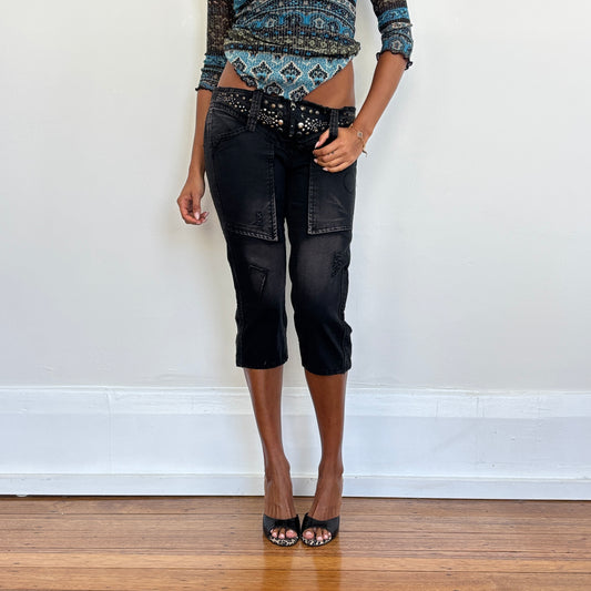 Dark wash denim capris - S/M