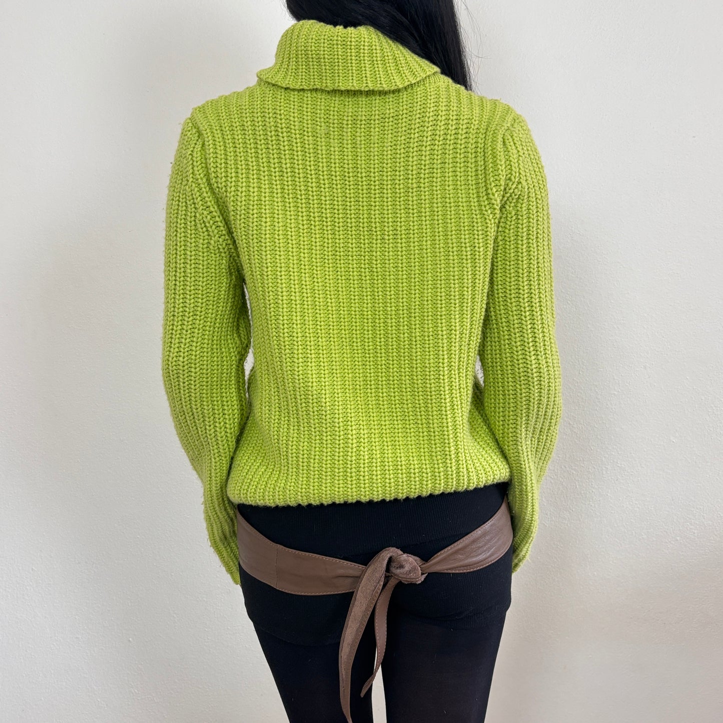 Green roll neck jumper - S/M