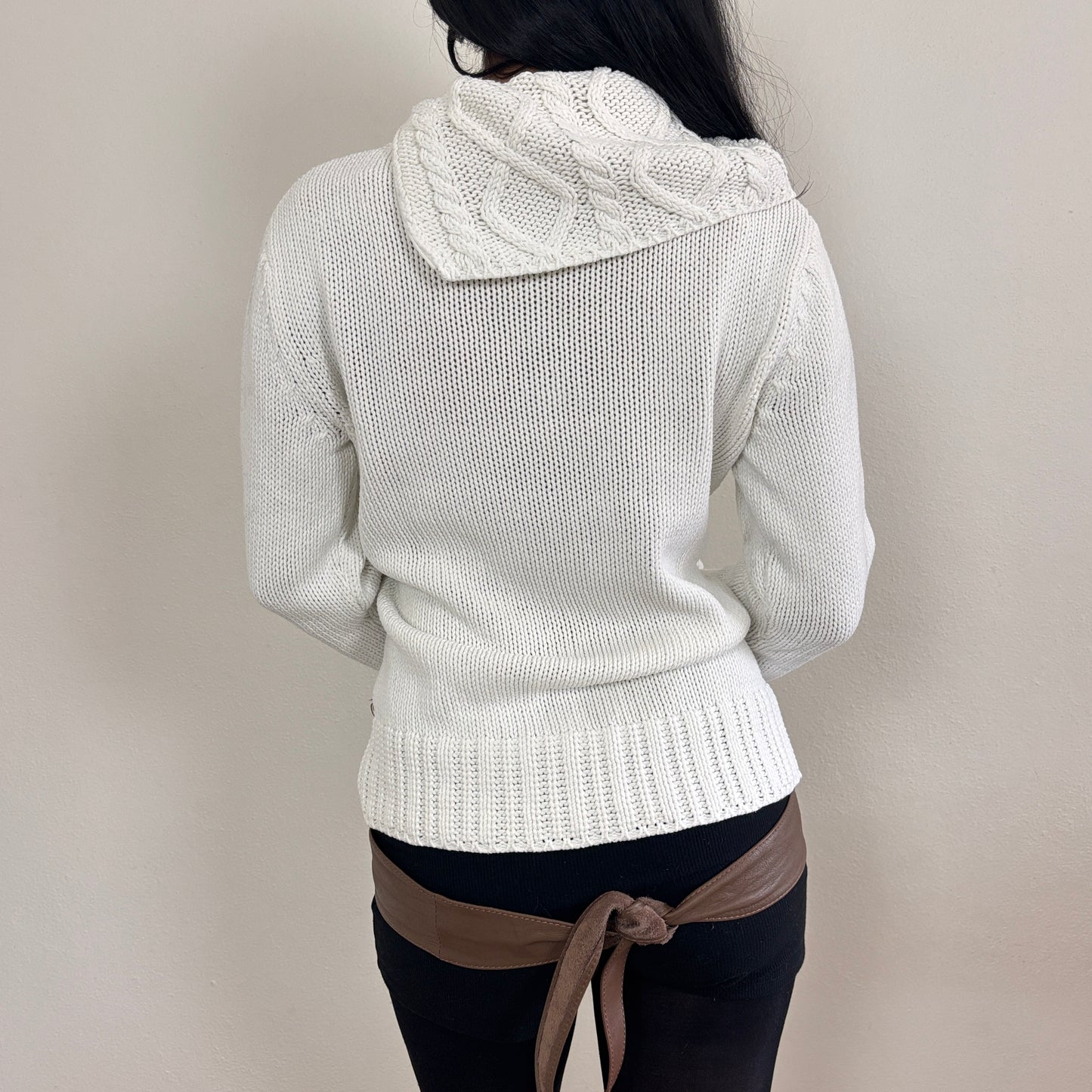 White knit jumper - M
