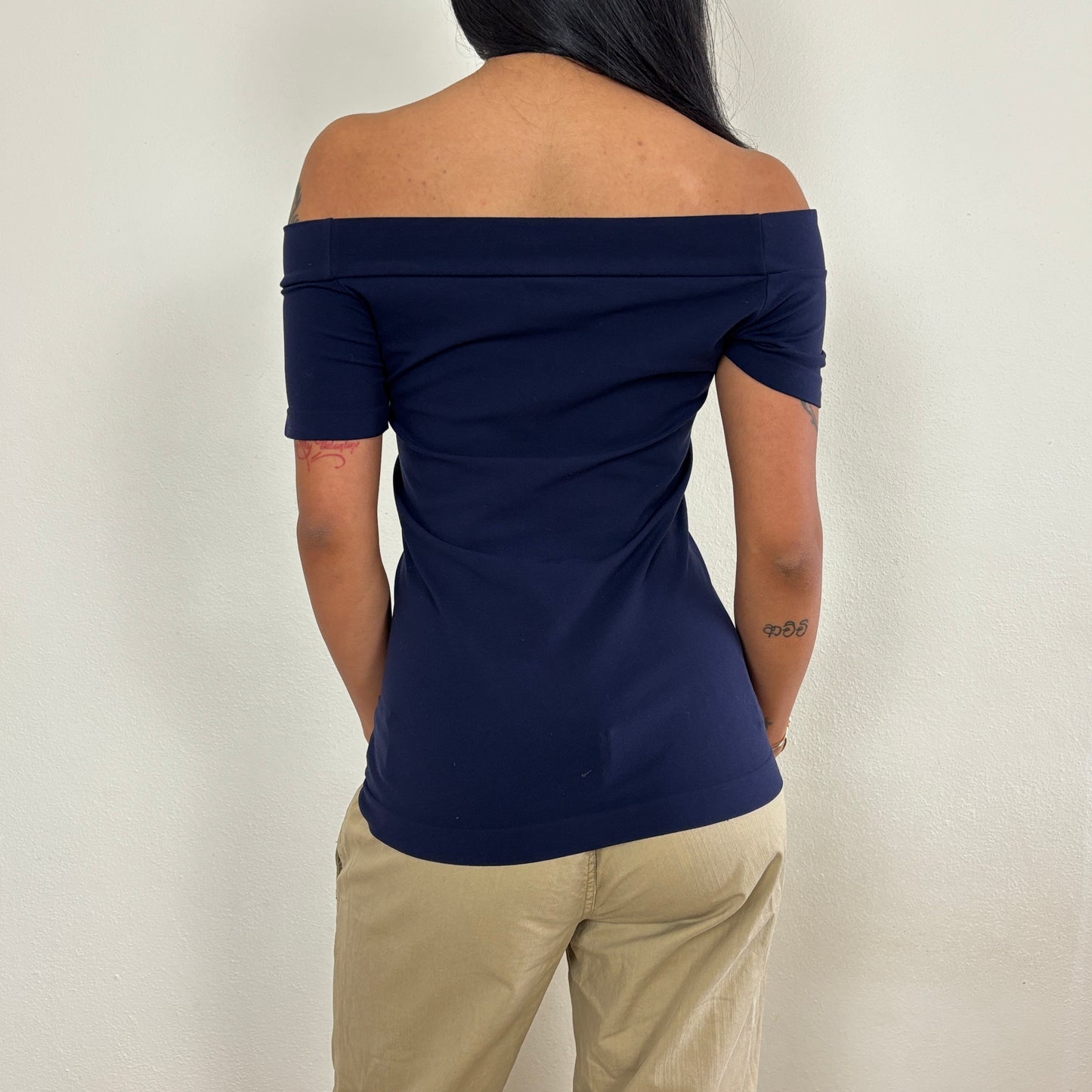 Stretchy navy top - S/M