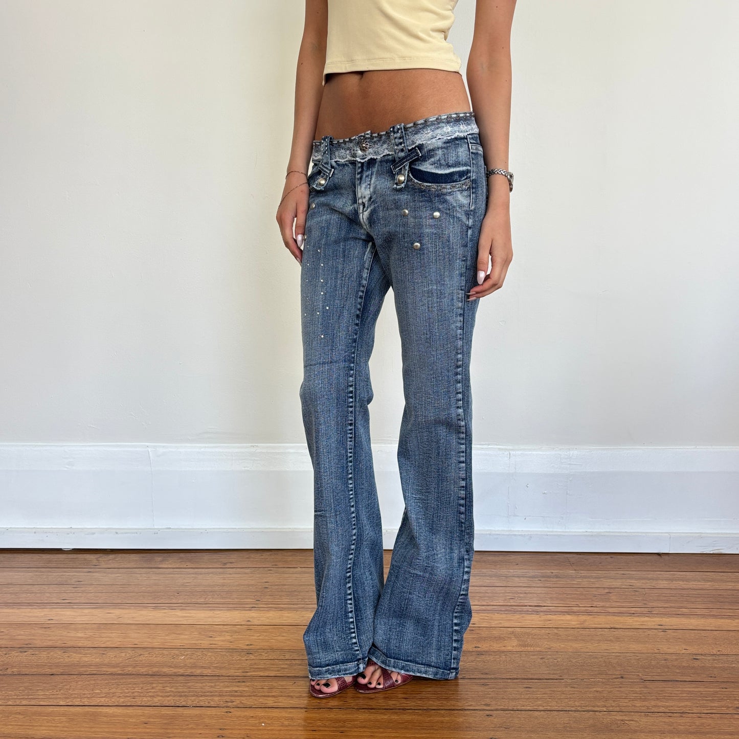 Lace detail flared jeans - M