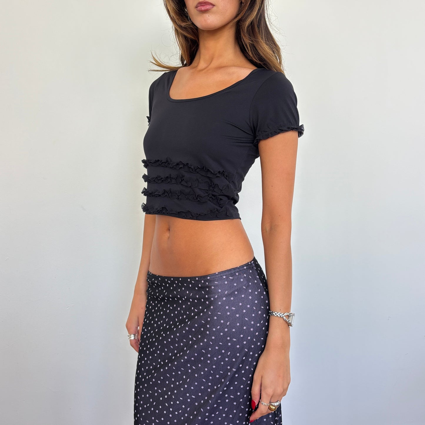 Italian cropped black ruffle top - S