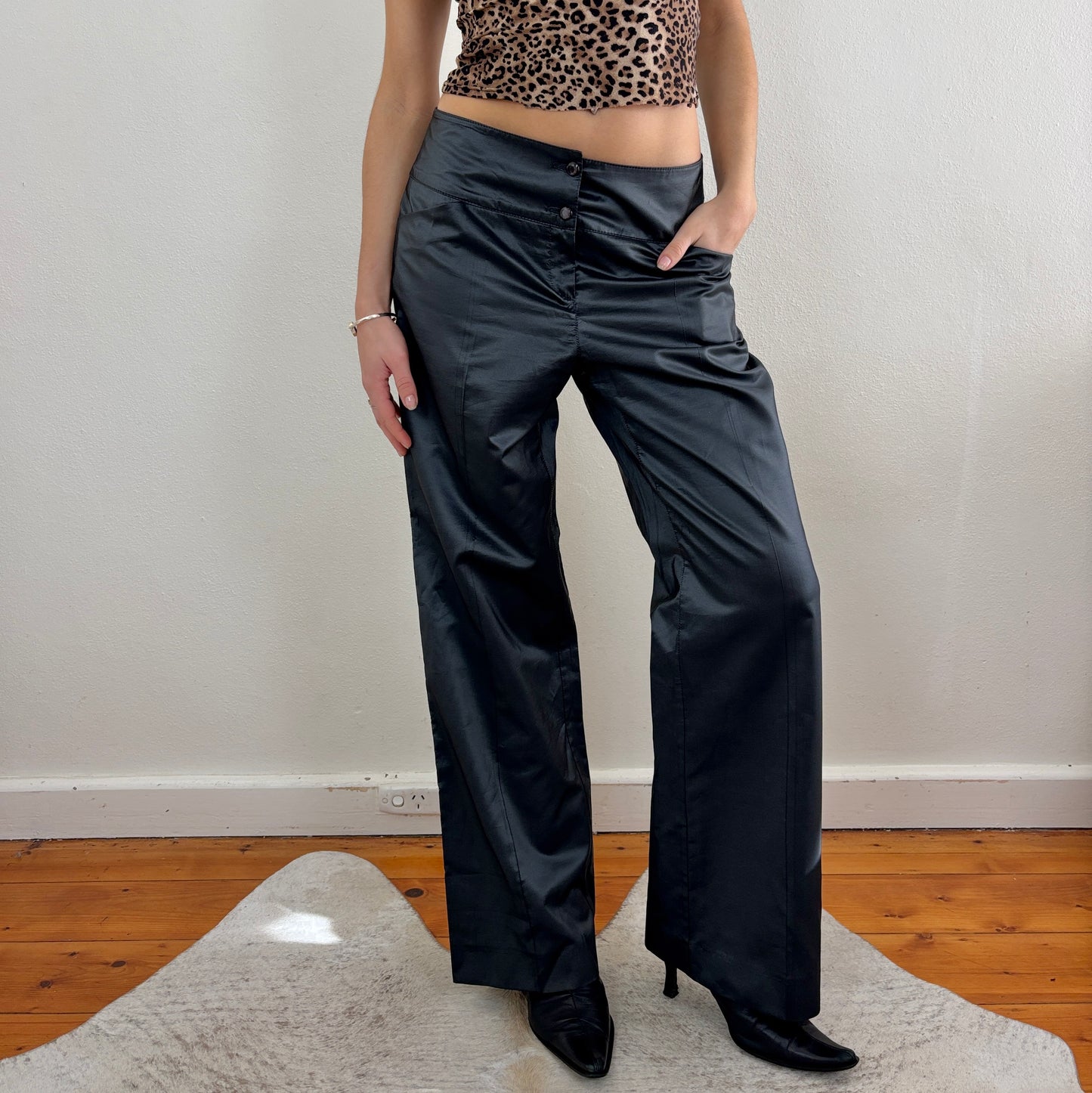 Black wide leg pants - S/M