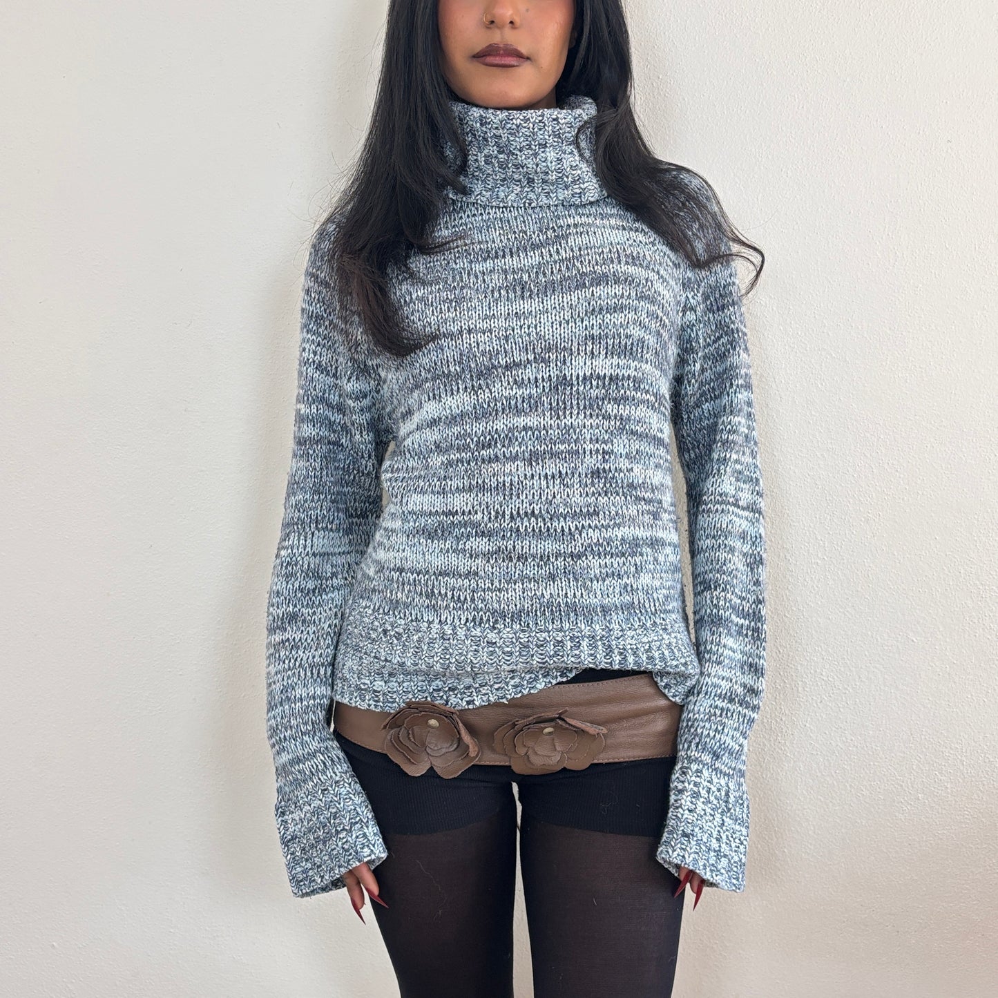 Blue roll neck jumper - M