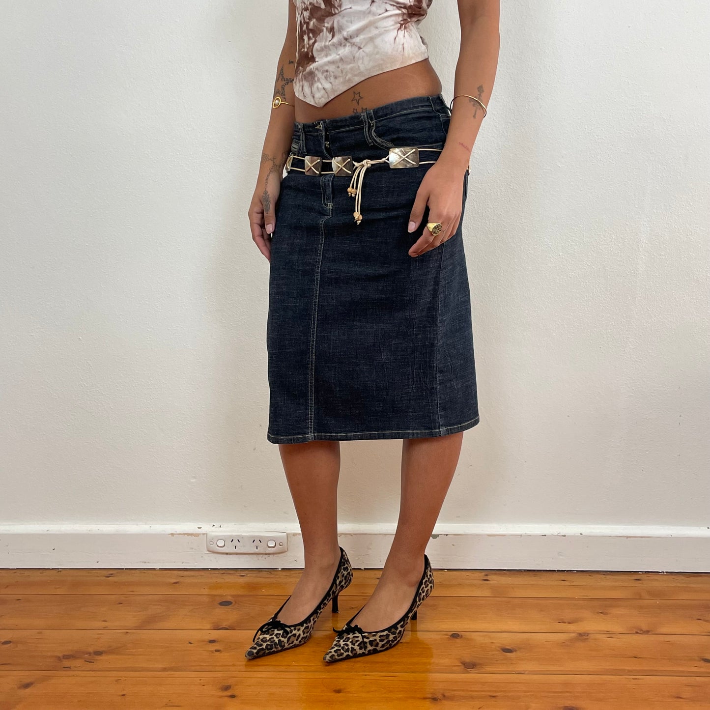 Dark wash denim midi skirt - XS