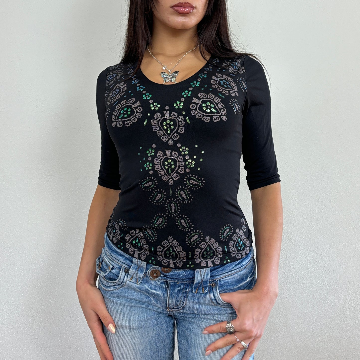 Graphic sparkly top - XS