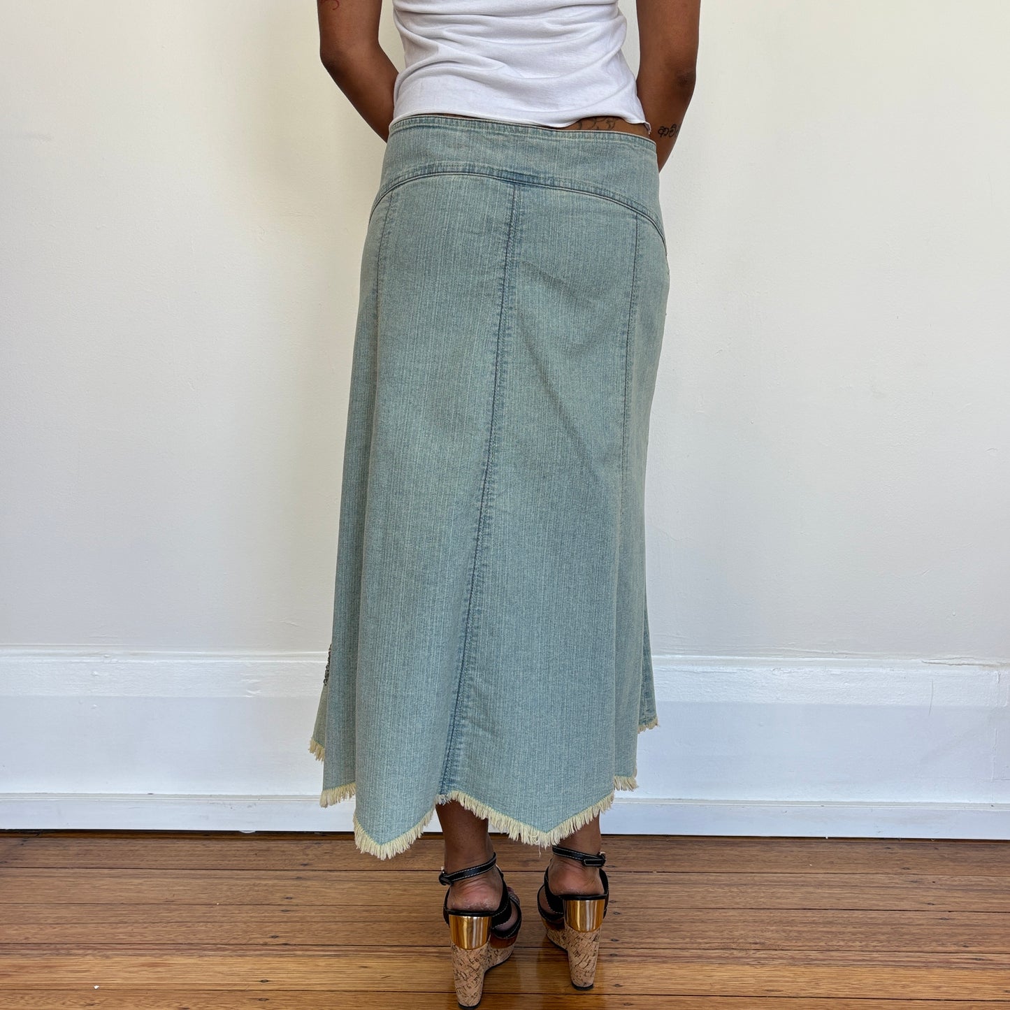 Beaded denim midi skirt - L