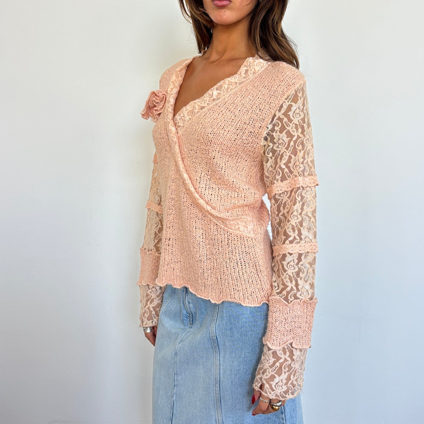 soft peach knit jumper - L
