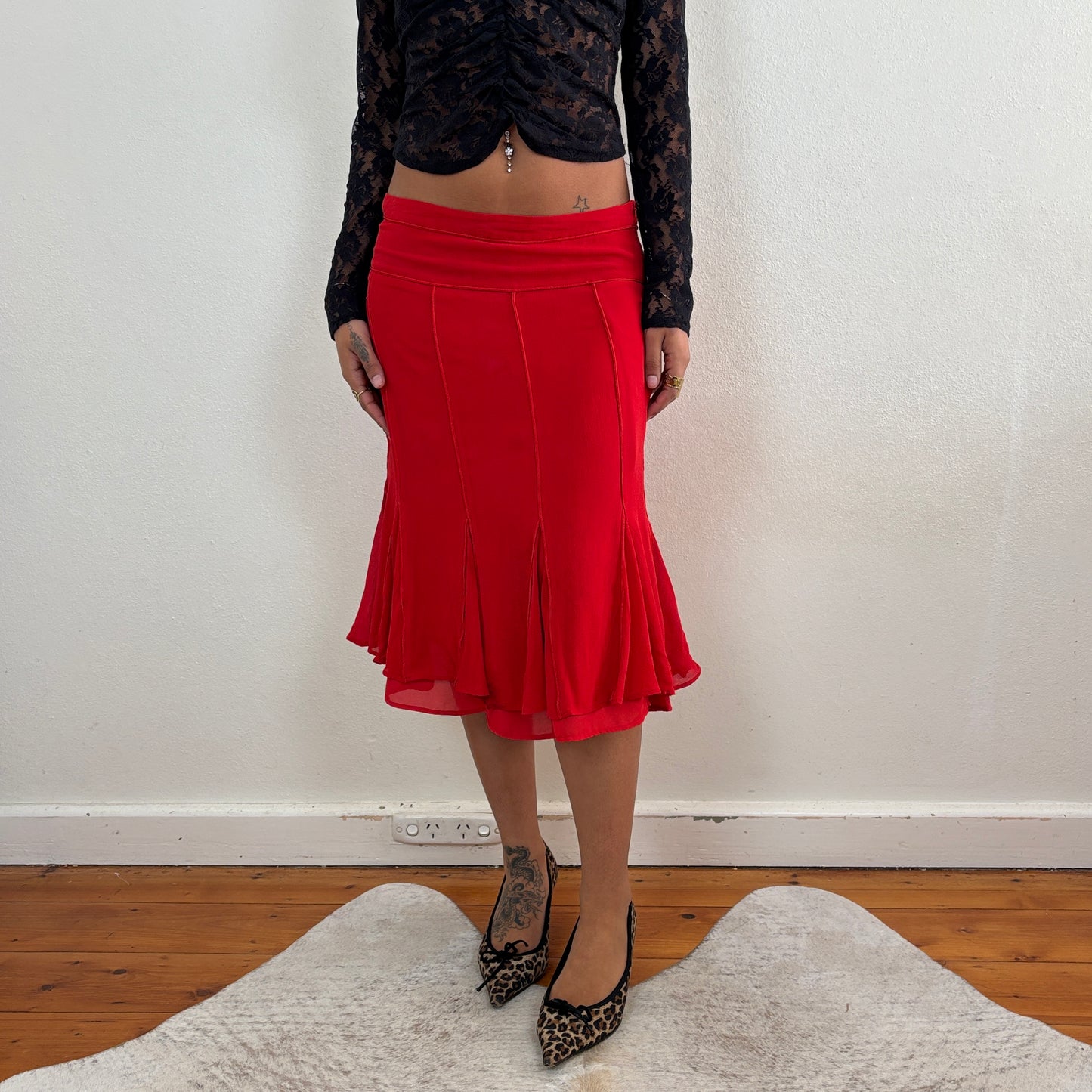 100% silk red midi skirt - XS