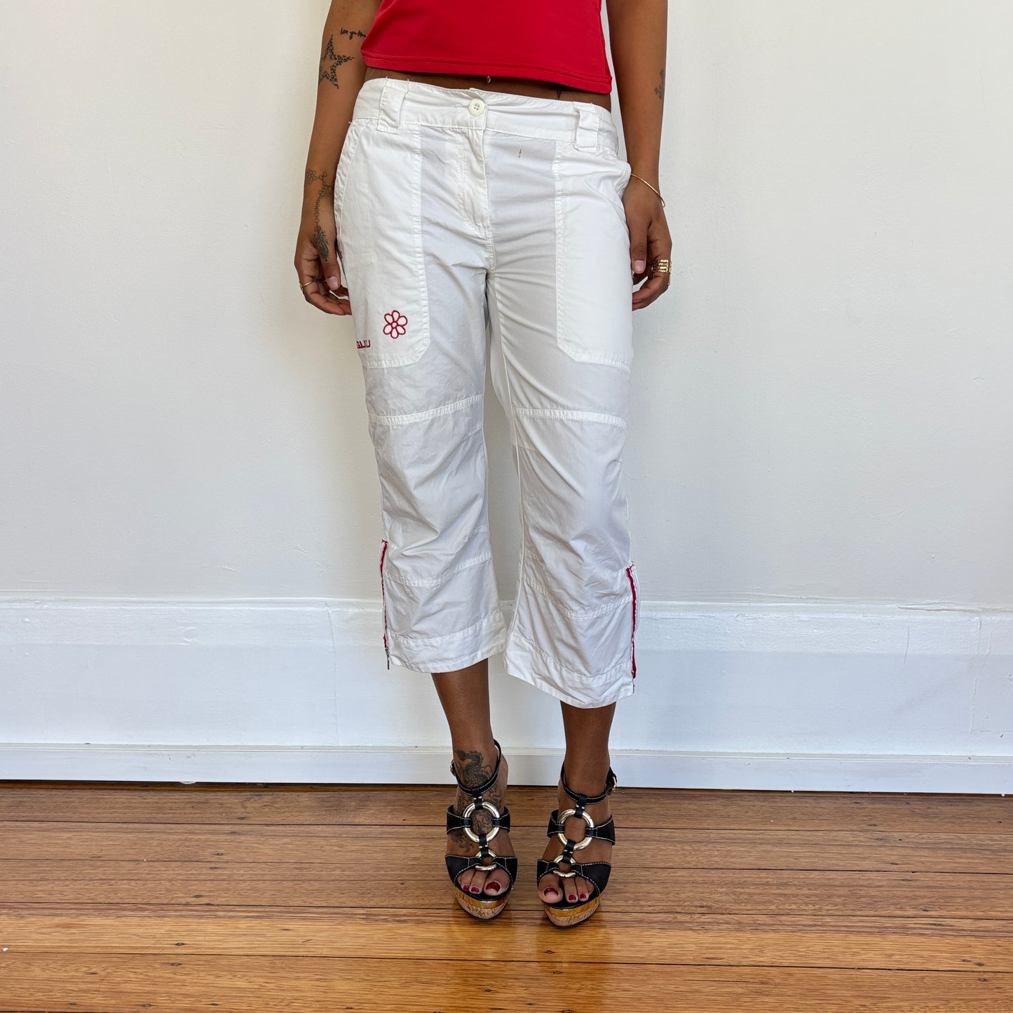 Guru white capri pants - XS