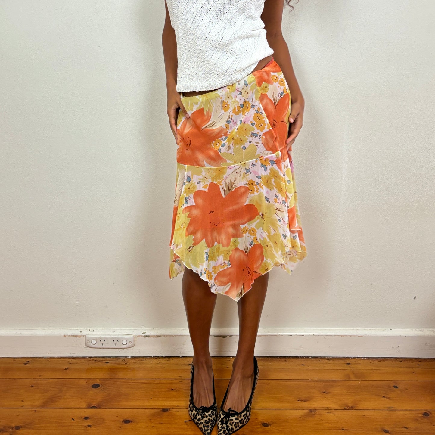 Floral asymmetric midi skirt - XS/S